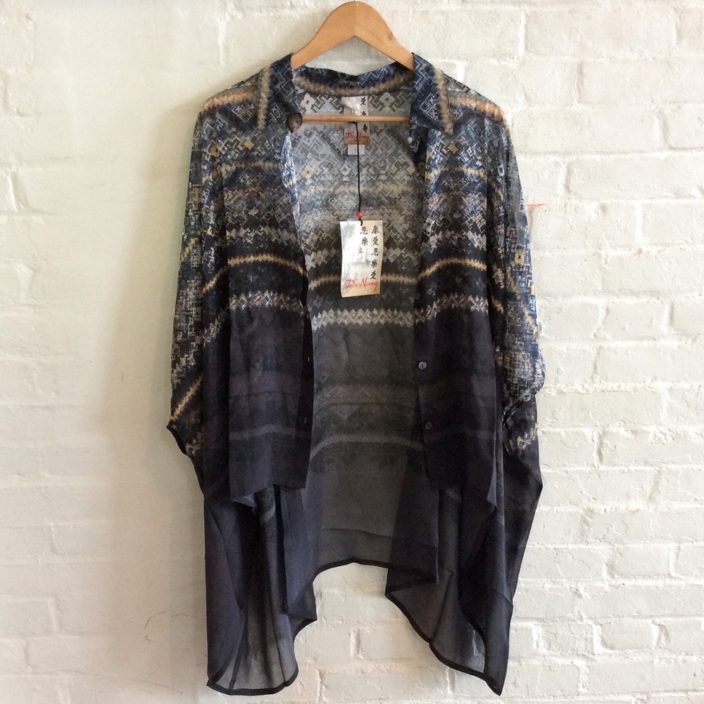 Da-Nang silk sheer high low button up patterned blouse - Picture 7 of 14